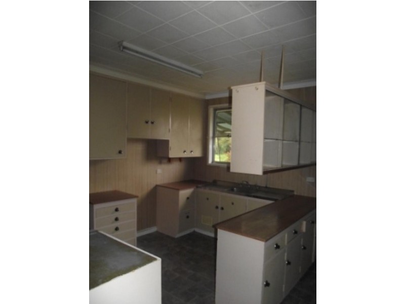 83 Galloway  Street ARMIDALE 2350, Armidale NSW 2350