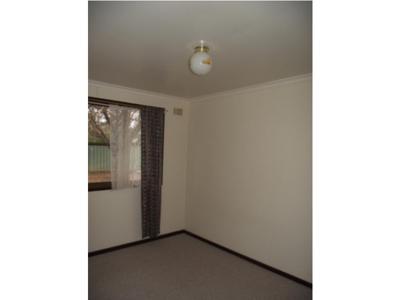 82 Galloway  Street ARMIDALE 2350, Armidale NSW 2350