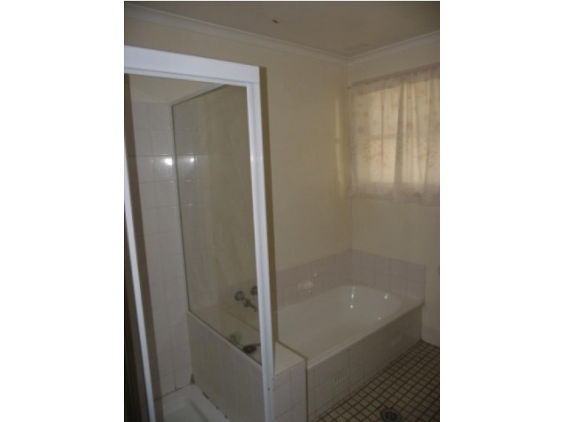 82 Galloway  Street ARMIDALE 2350, Armidale NSW 2350