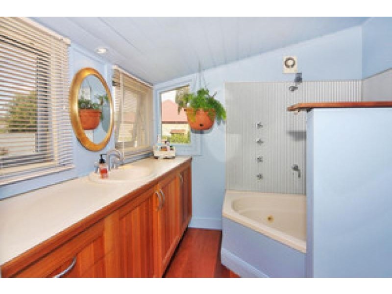 60 Faulkner Street ARMIDALE 2350, Armidale NSW 2350