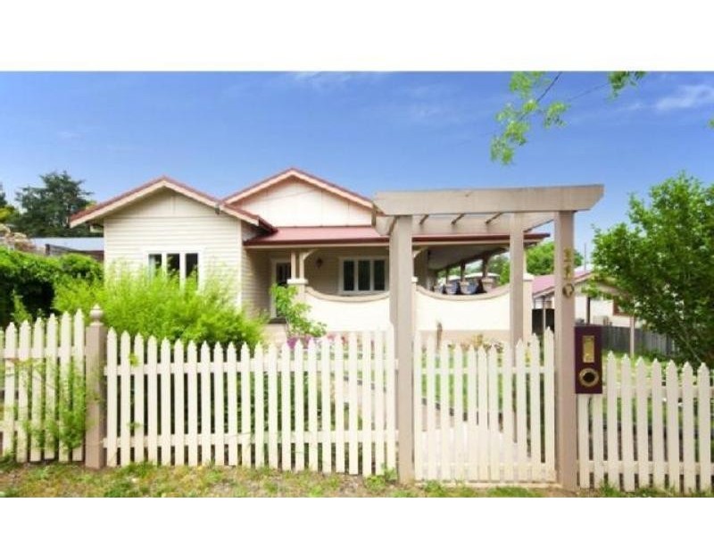 110 Barney Street ARMIDALE 2350, Armidale NSW 2350