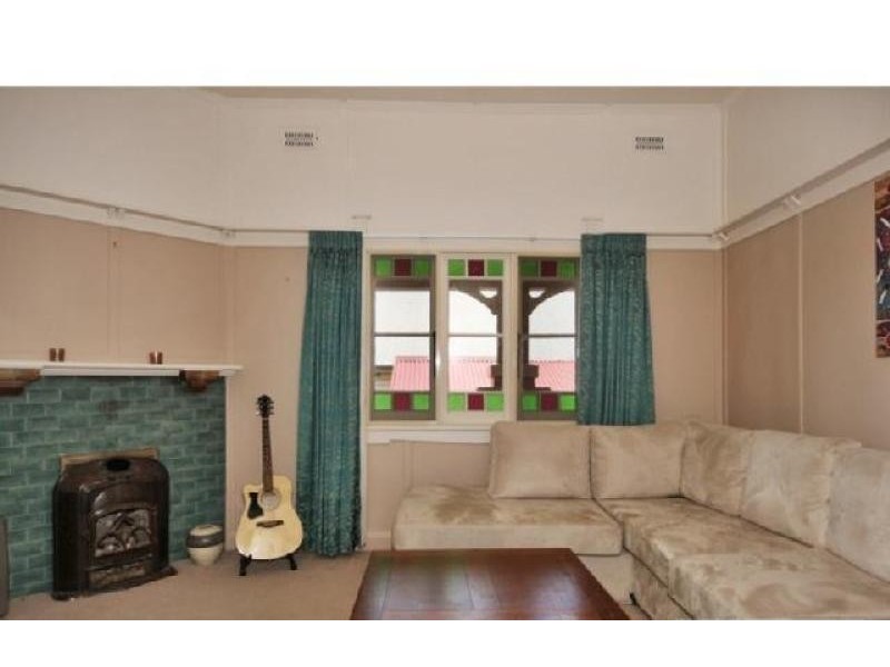 110 Barney Street ARMIDALE 2350, Armidale NSW 2350