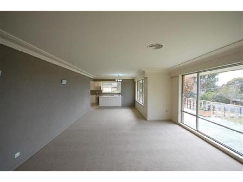 35 Campion  Parade ARMIDALE 2350, Armidale NSW 2350