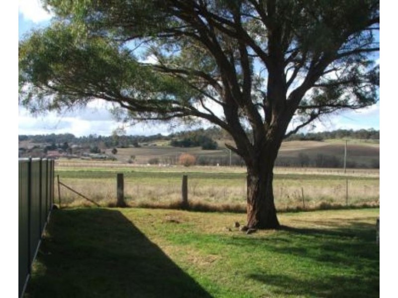 1 Ryan  Avenue ARMIDALE 2350, Armidale NSW 2350