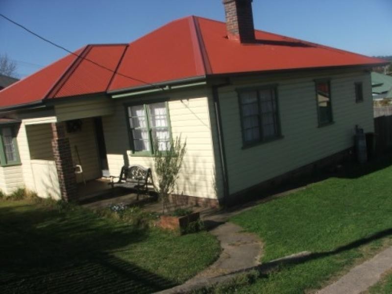 3 Marsh Street ARMIDALE 2350, Armidale NSW 2350