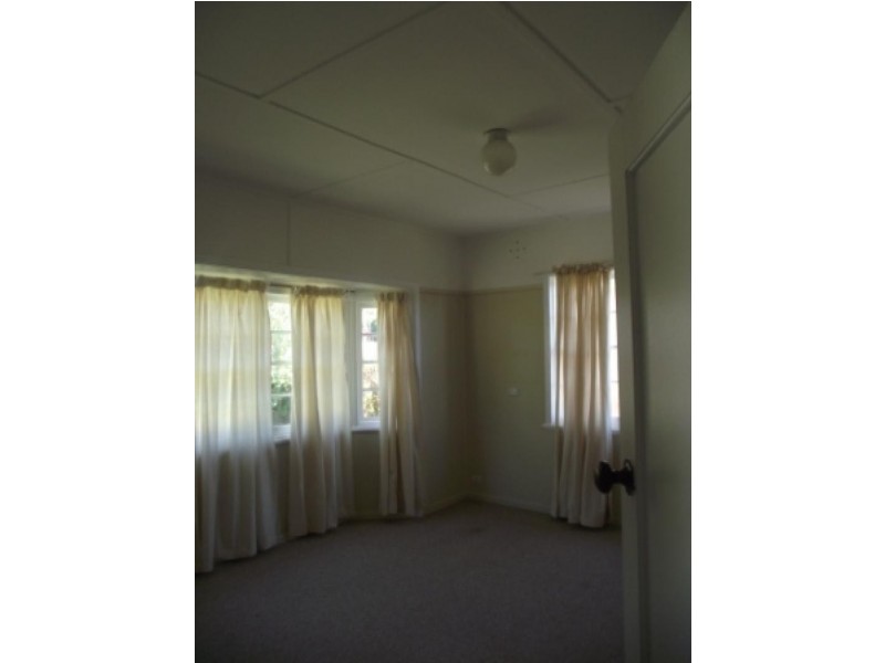 3 Marsh Street ARMIDALE 2350, Armidale NSW 2350