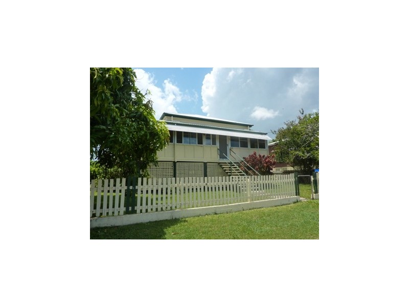 40 Roberts  Street HERMIT PARK 4812, Hermit Park QLD 4812