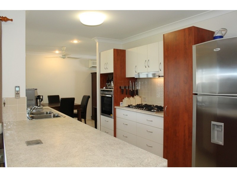 26 Fuji Ct MOUNT LOUISA 4814, Mount Louisa QLD 4814