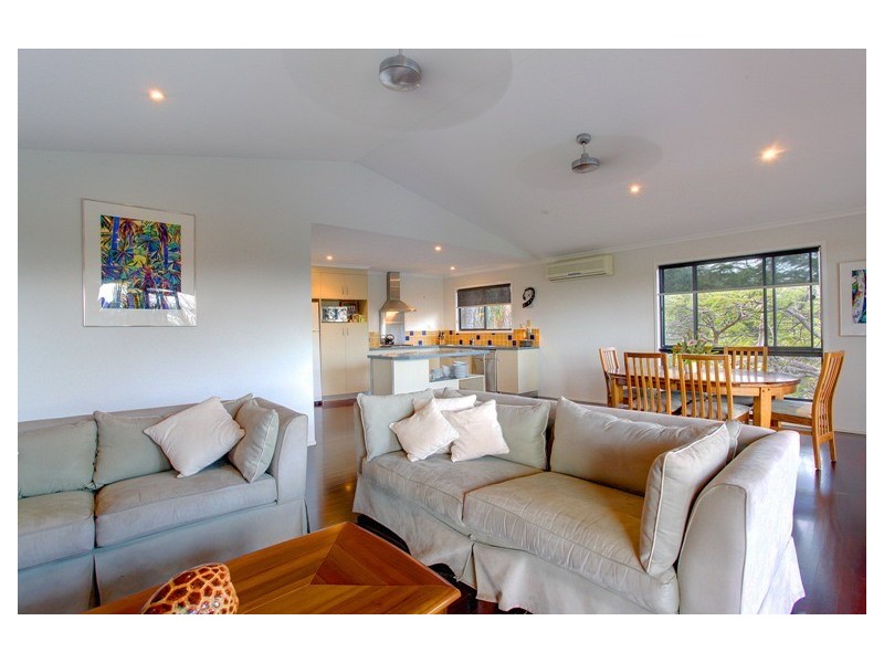 4 Nayla Court  MOUNT LOUISA 4814, Mount Louisa QLD 4814