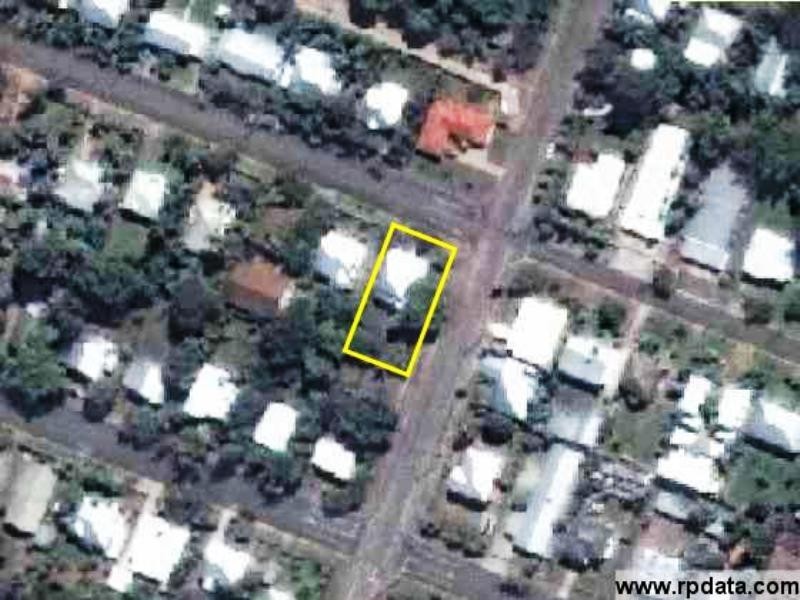 40 Roberts Street, Hermit Park  TOWNSVILLE 4810, Townsville QLD 4810