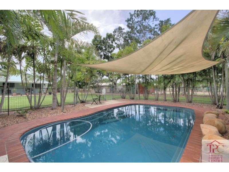 12 Elberry Cr  KELSO 4815, Kelso QLD 4815