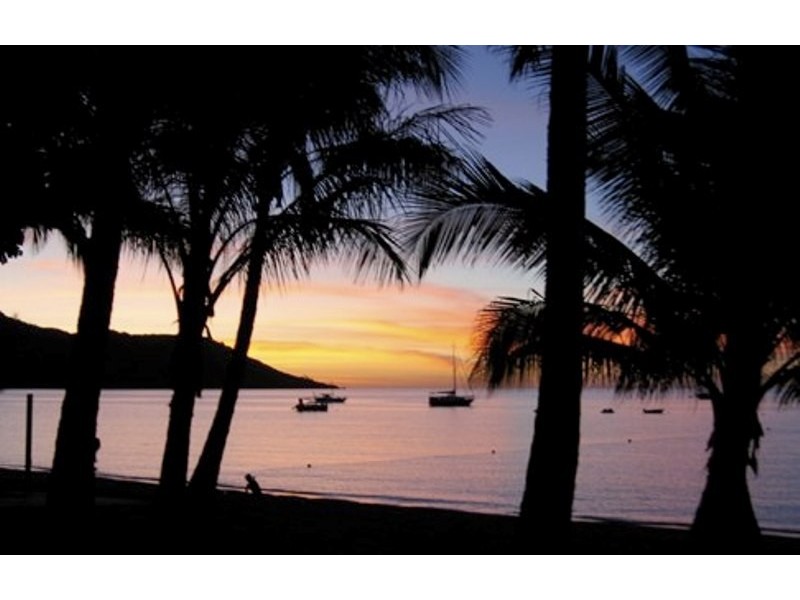 124 Sooning Street, Magnetic Island QLD 4819