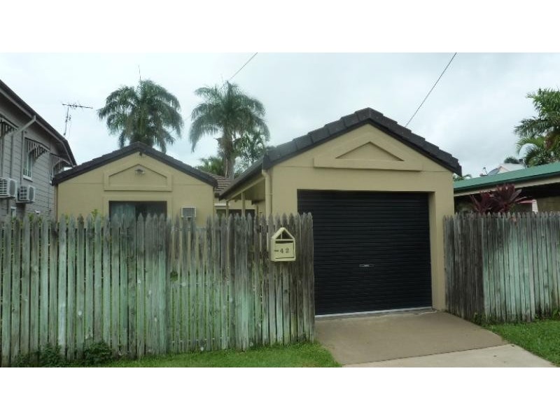 42 Davidson  Street SOUTH TOWNSVILLE 4810, South Townsville QLD 4810