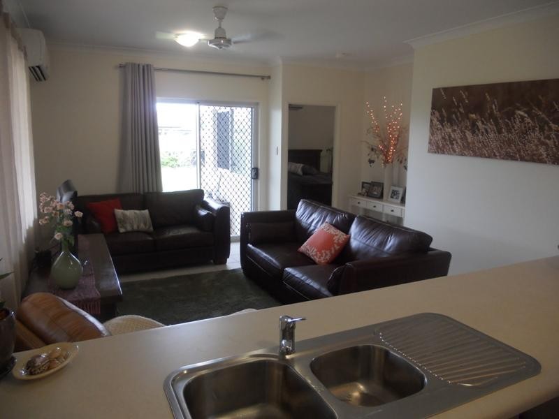 120 Daintree Drive  BUSHLAND BEACH 4818, Bushland Beach QLD 4818