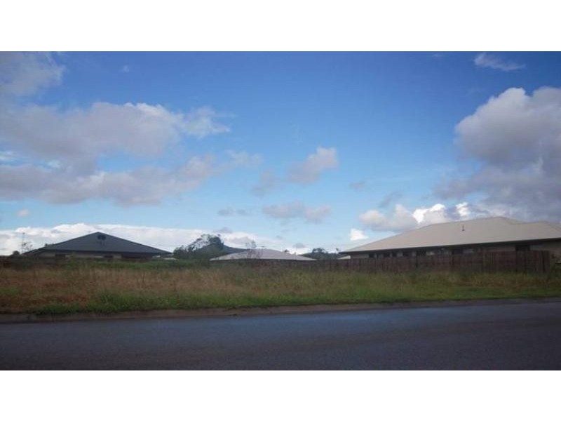 9 Wattlebird  Avenue KELSO 4815, Kelso QLD 4815