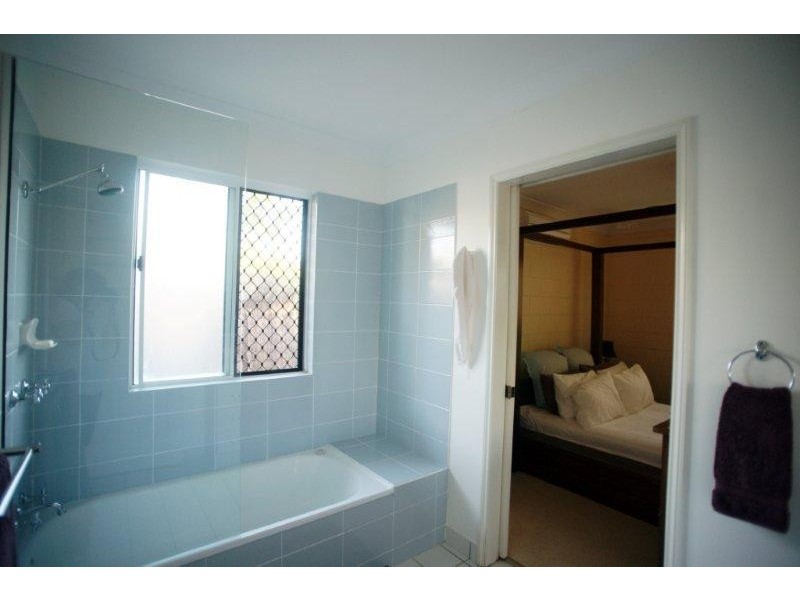 27 Moffat,street, Kirwan Street TOWNSVILLE 4810, Townsville QLD 4810