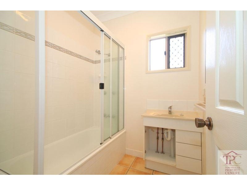 22 Sweet Street  ROSSLEA 4812, Rosslea QLD 4812