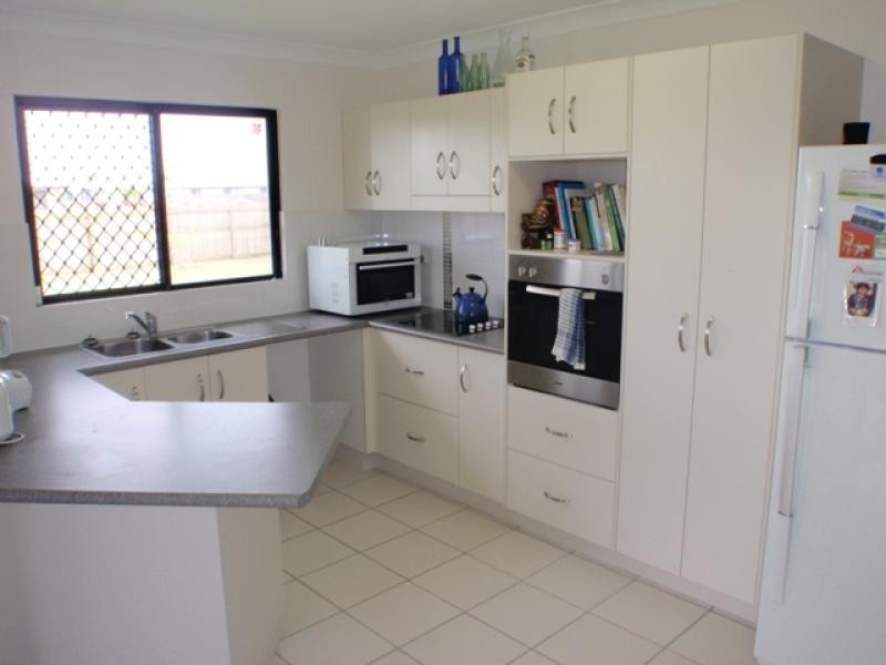 15 Cosette Court BURDELL 4818, Burdell QLD 4818