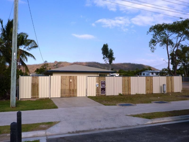 1442 Riverway Drive KELSO 4815, Kelso QLD 4815
