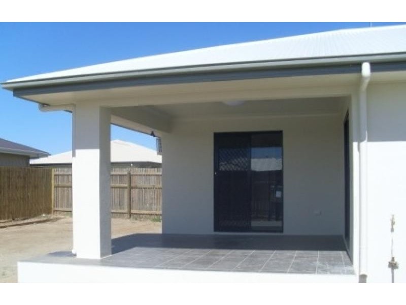 1 Yarra  Crescent KELSO 4815, Kelso QLD 4815