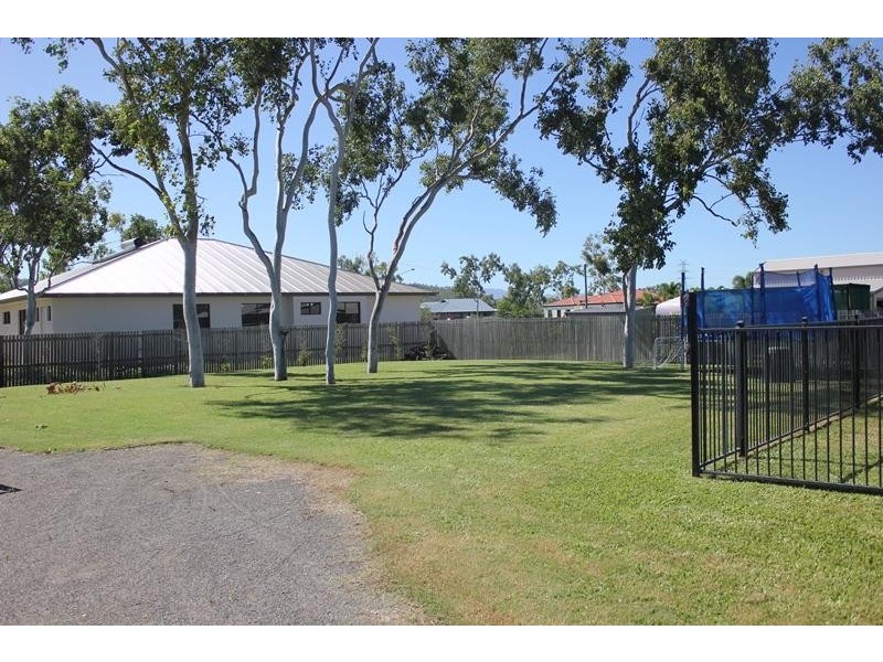 21 Tennessee Way KELSO 4815, Kelso QLD 4815