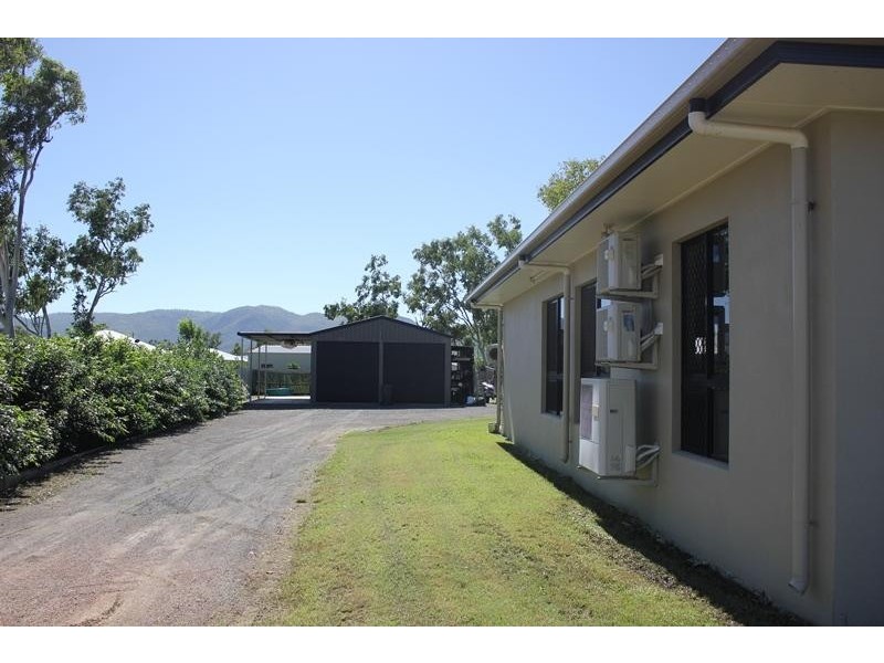 21 Tennessee Way KELSO 4815, Kelso QLD 4815