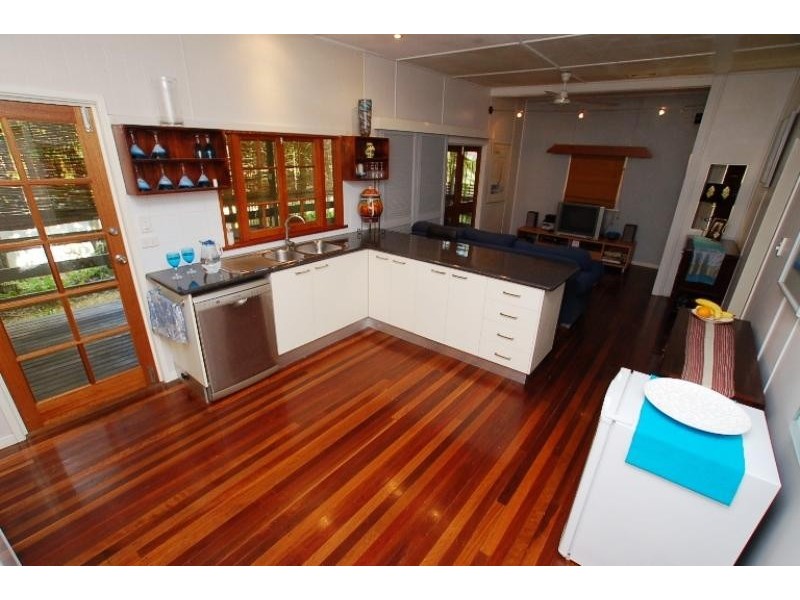 172 Corcoran  Street CURRAJONG 4812, Currajong QLD 4812