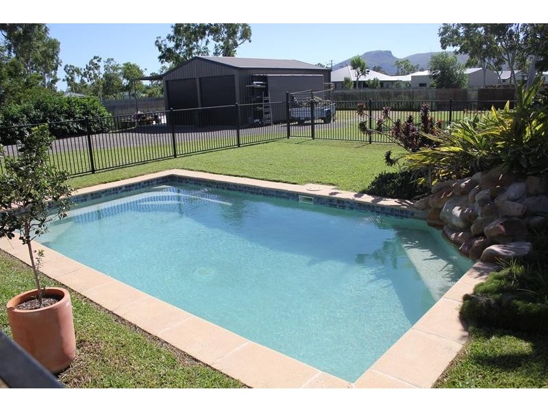 21 Tennessee Way KELSO 4815, Kelso QLD 4815