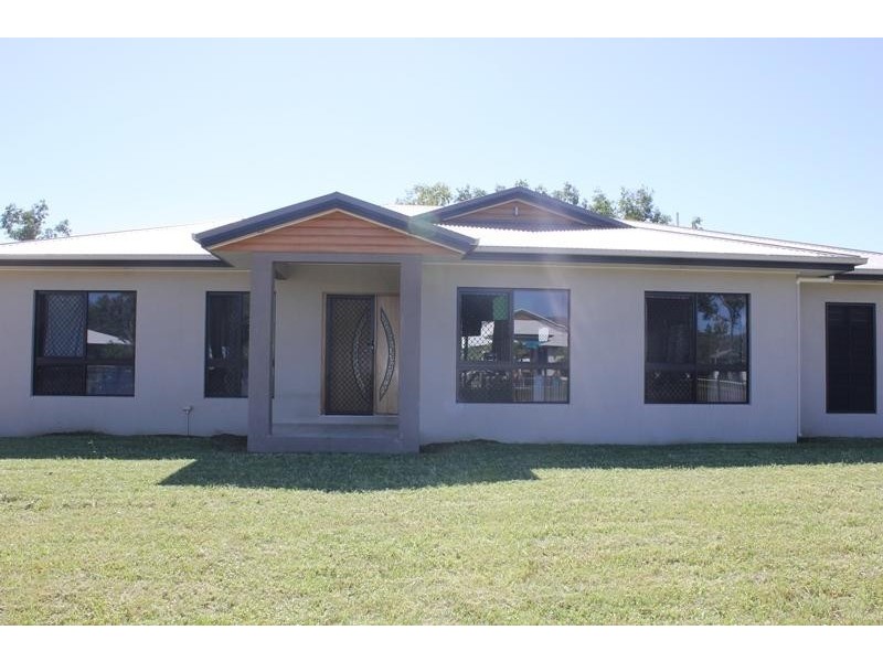 21 Tennessee Way KELSO 4815, Kelso QLD 4815