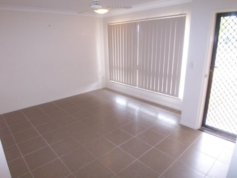 16 Lawrence Street KELSO 4815, Kelso QLD 4815