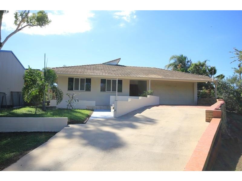 108 The Esplanade TOOLAKEA 4818, Toolakea QLD 4818