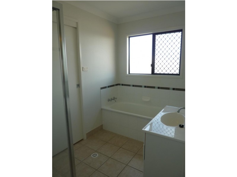 8 Plover Court CONDON 4815, Condon QLD 4815