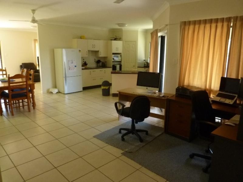 50 Elphinstone Drive  KIRWAN 4817, Kirwan QLD 4817