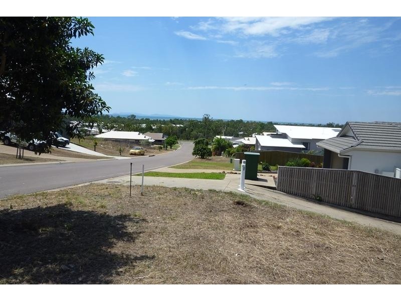 144 Goicoechea  Drive, Bushland Beach QLD 4818