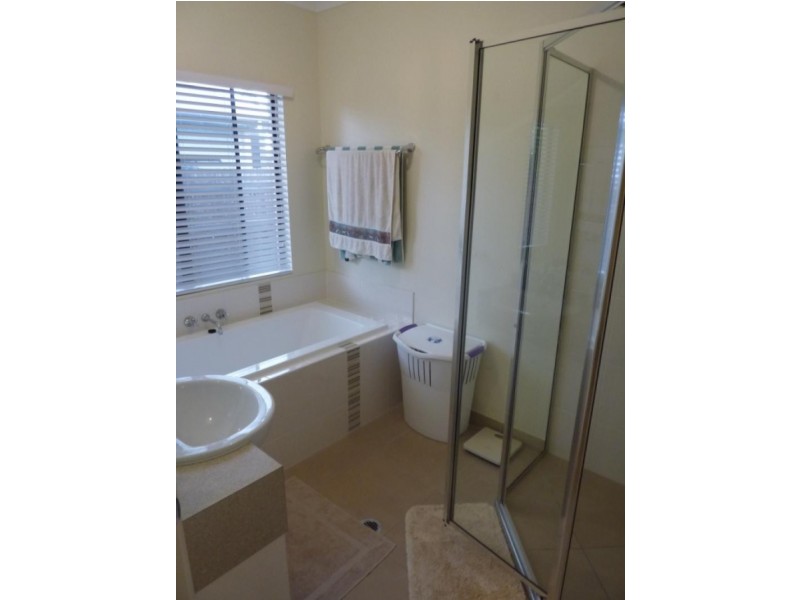 40 Yarra Crescent KELSO 4815, Kelso QLD 4815