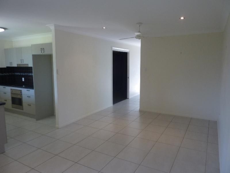 10 Anchorage Circuit BUSHLAND BEACH 4818, Bushland Beach QLD 4818
