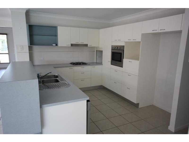 13 Farnham Court KIRWAN 4817, Kirwan QLD 4817