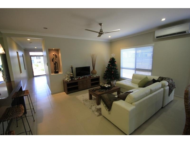 13 Kahana  Avenue BURDELL 4818, Burdell QLD 4818