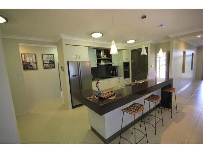 13 Kahana  Avenue BURDELL 4818, Burdell QLD 4818