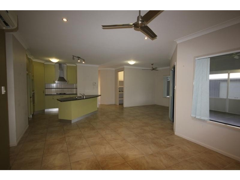 11 Tennessee Way KELSO 4815, Kelso QLD 4815