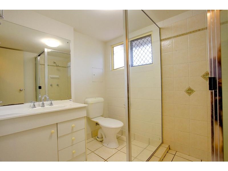 10/6-8 Bell Street, South Townsville QLD 4810