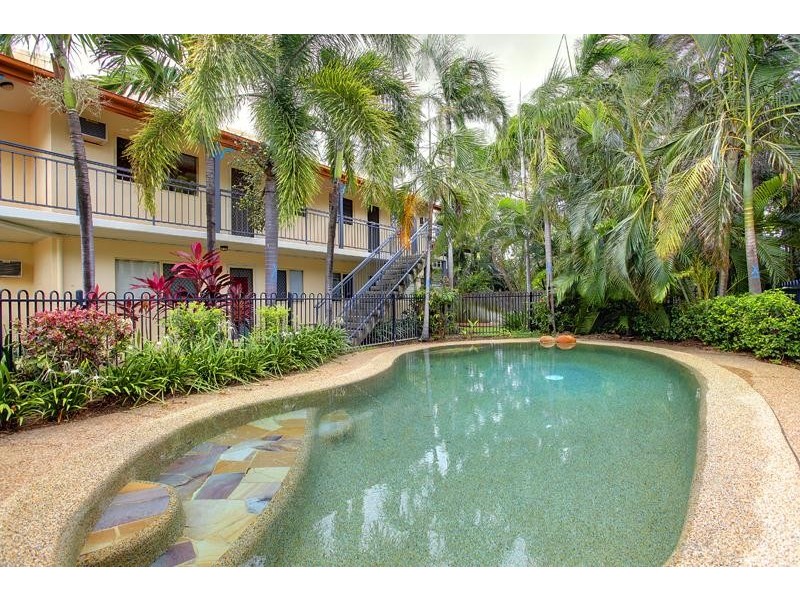 10/6-8 Bell Street, South Townsville QLD 4810