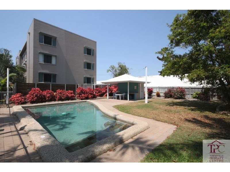 10/107 The Strand  NORTH WARD 4810, North Ward QLD 4810