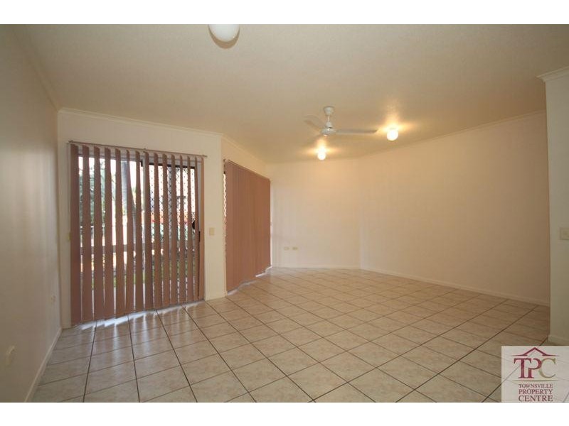 10/107 The Strand  NORTH WARD 4810, North Ward QLD 4810
