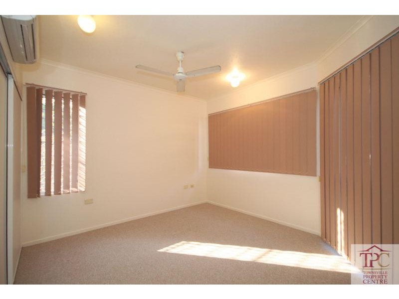 10/107 The Strand  NORTH WARD 4810, North Ward QLD 4810