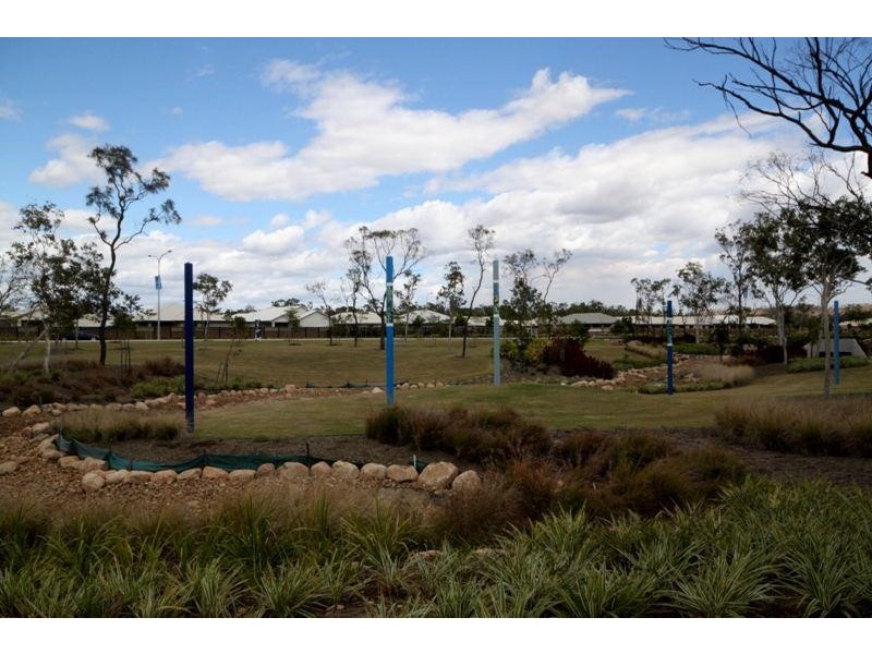 13 Kahana Avenue BURDELL 4818, Burdell QLD 4818