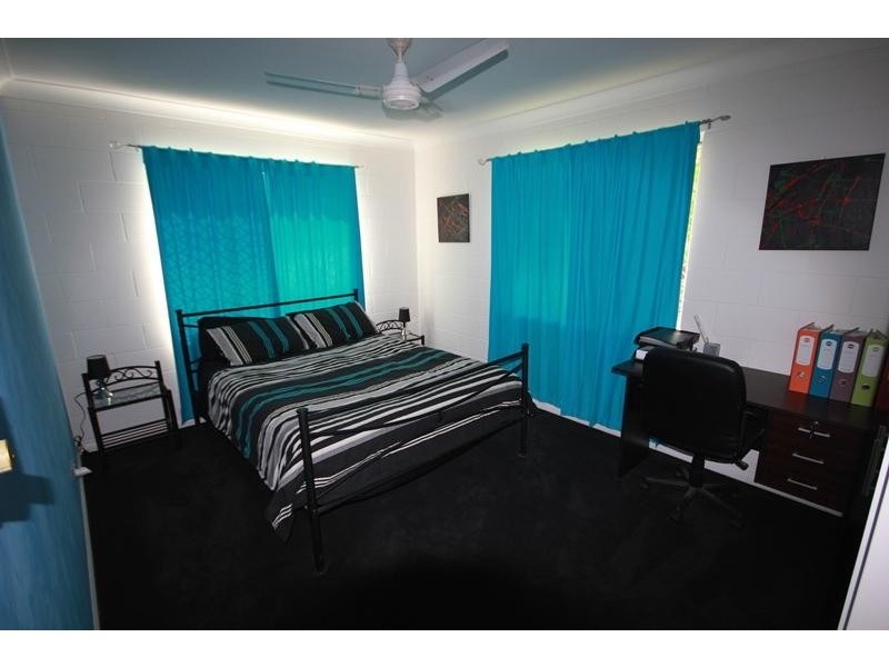 15 Yut Fay  Avenue, Kelso QLD 4815
