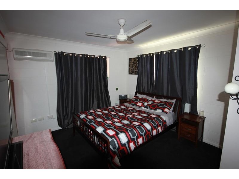15 Yut Fay  Avenue, Kelso QLD 4815