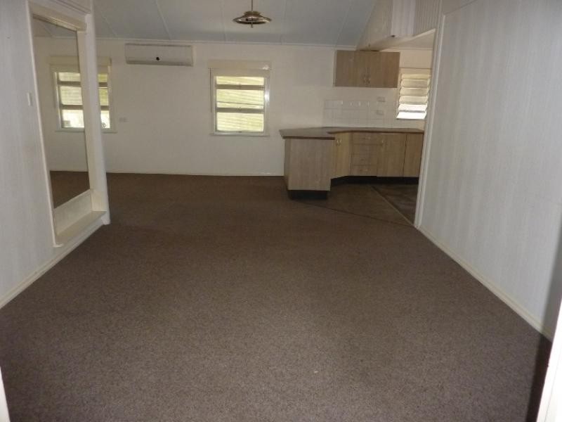 53 Twelfth Avenue RAILWAY ESTATE 4810, Railway Estate QLD 4810