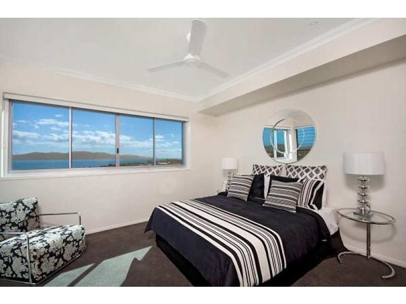 12/1 little  Street, Belgian Gardens QLD 4810